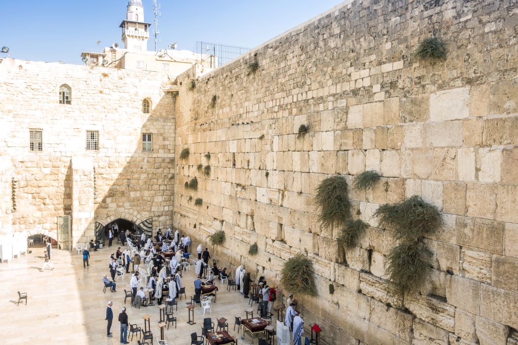 What s So Important About The Western Wall Hebrew Roots Mom